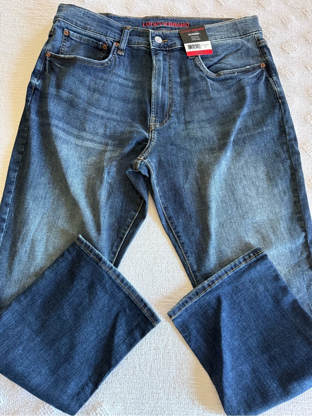 NWT-Lucky Brand Men's 223 Straight Leg 5 Pocket Stretch Denim Jean